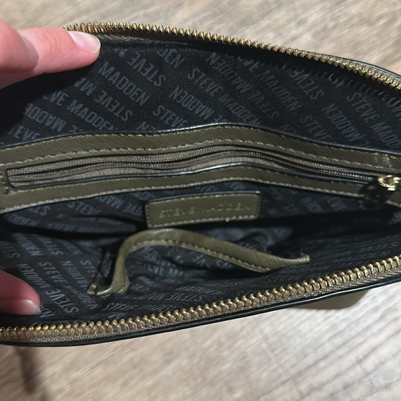 Steve Madden Crossbody bag - Picture 2 of 4